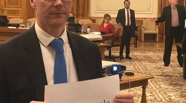 Stelian Ion (USR): Modificările Codurilor îi ajută în mod substanţial pe infractori