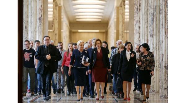 Pensiile speciale, mai mari și de 15 ori decât o pensie normală