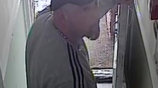 Doi români, EROI în Marea Britanie. Au SALVAT două femei din mâinile unui violator