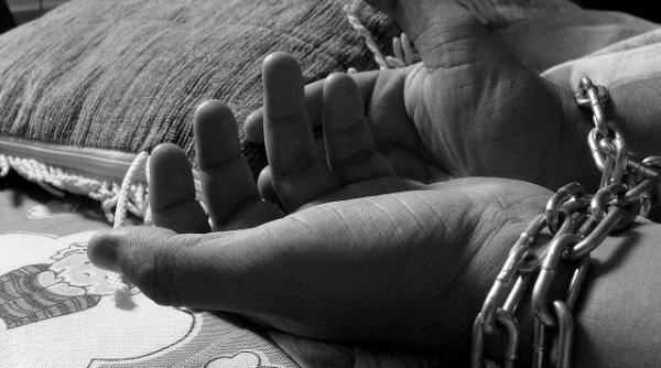 Marea Britanie, cea mai mare piaţă de sclavie sexuală din UE, spun anchetatori români