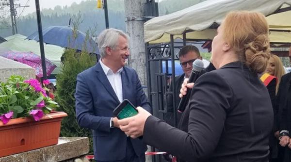 Eugen Teodorovici și un senator PNL s-au CERTAT pe microfon