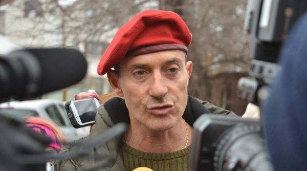 Radu Mazăre, încătuşat de faţă cu iubita. Cine este femeia care i-a fost alături în ultimii ani