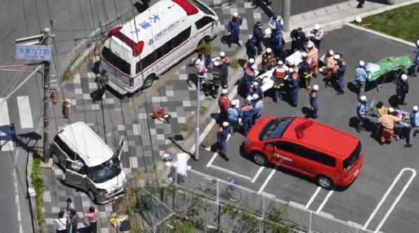 TRAGEDIE. Un ȘOFER a INTRAT cu MAȘINA într-un grup de COPII. Bilanțul victimelor (VIDEO)