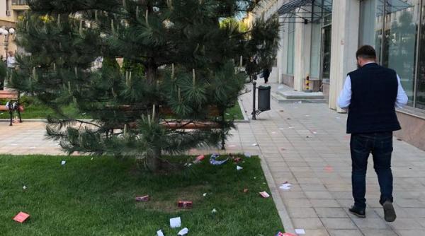 Primarul Iaşului, la curăţenie după mitingul PSD: "Un miting al ruşinii"