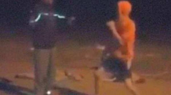 Suedia. Cum a fost UCIS un ROMÂN. Au ARUNCAT cu un BORCAN cu URINĂ în el