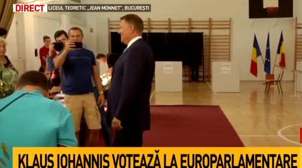 Iohannis a VOTAT. "Români, haideți la vot. Astăzi decidem cum arată România de mâine"
