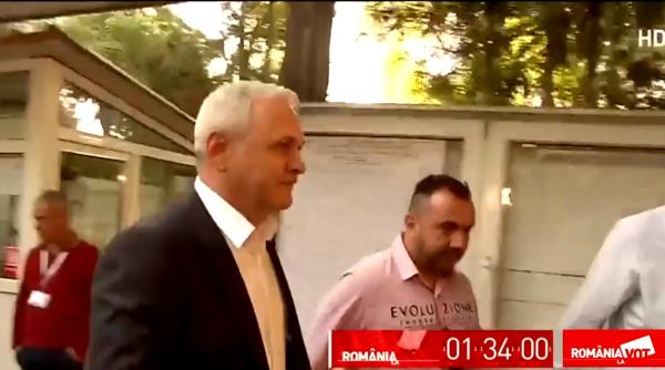 Dragnea a sosit la VOT. Mulțimea de PROTESTATARI a reacționat dur