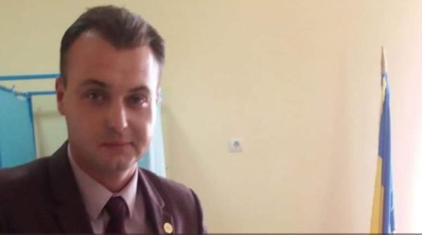 Medic, GEST UIMITOR după ce Rădulescu le-a cerut să dea SALARIILE înapoi și să PLECE din țară