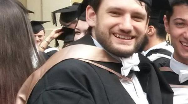 Marea Britanie. Un ROMÂN absolvent la Oxford îi DISTRUGE teoriile lui Meleșcanu: „Să îmi arate cum arată o VOTARE de 7 minute”