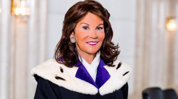 O femeie, noul cancelar al Austriei. Vezi cine îl va înlocui pe Sebastian Kurz