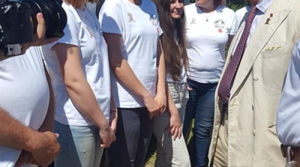 Prinţul Charles, vizită FULGER în judeţul Mureş, în timpul vizitei Papei Francisc