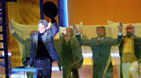 Regizorul Andrei Şerban renunță la personajul politic Liviu Dragnea