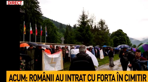 SCANDAL la cimitirul din Valea Uzului! Ungurii fac lanț uman pentru a nu intra românii în cimitir. ULTIMA ORĂ