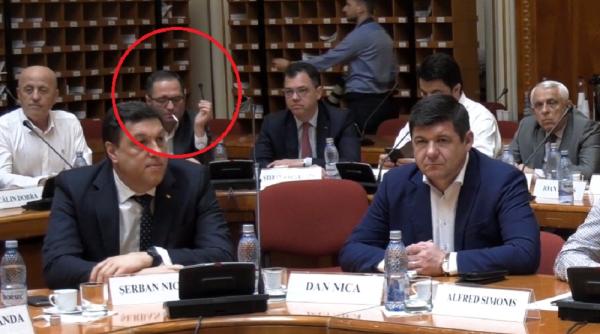 Cum explică ministrul Sportului că și-a aprins o țigară în Parlament, la ședința PSD