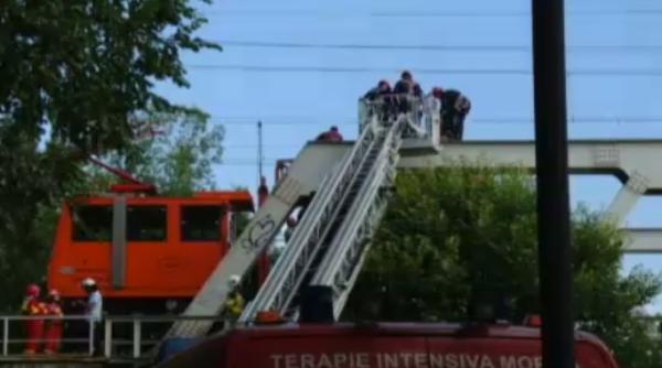 Tânăr ROMÂN de 16 ani, ARS pentru un selfie, transferat în Belgia. Familia are nevoie de AJUTOR