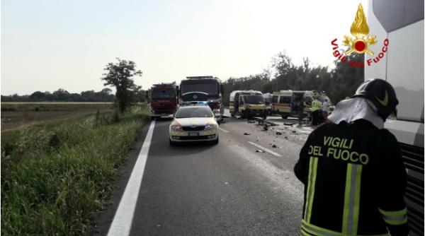 TRAGEDIE în Italia. Familie de moldoveni, SPULBERATĂ de un autocar