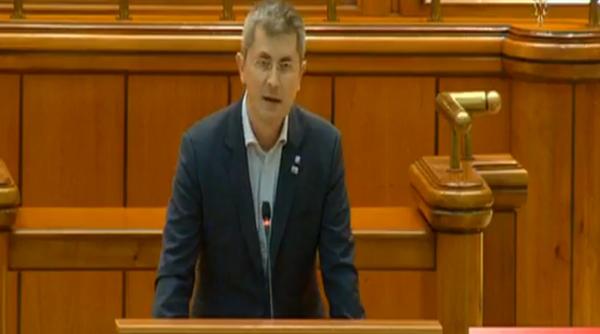 Moțiune de cenzură. Dan Barna iese la ATAC: „Doamna Dăncilă, alungați ROMÂNII din țară! Ați jignit Diaspora în toate felurile!”