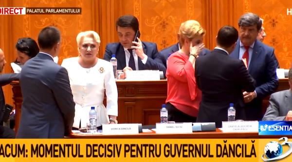 Viorica Dăncilă a ajuns la Parlament, la „testul” moțiunii de cenzură: „Nu am emoții!”