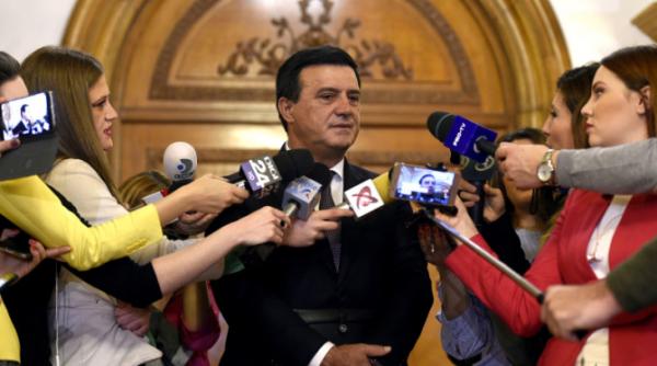 Bădălău, după şedinţa CEx a PSD: "Nu amestecăm politica cu guvernarea. PSD e într-o situaţie ciudată"