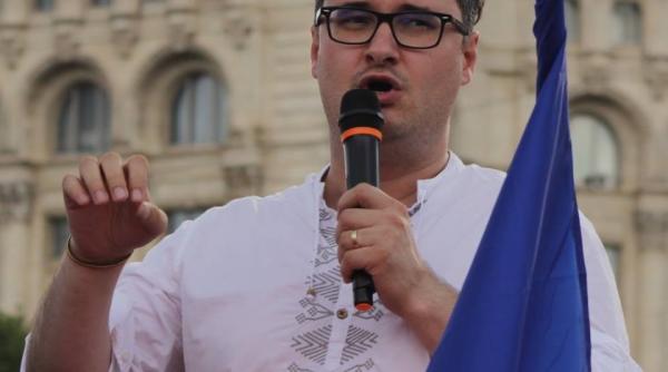 Un jurnalist o AMENINŢĂ pe Viorica Dăncilă cu o plângere PENALĂ pentru TRĂDARE