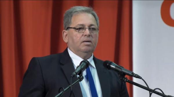 VIDEO. Lider ALDE, GAFĂ de PROPORŢII la Congresul PSD Teleorman: "Partidul SOCIALIST Democrat"