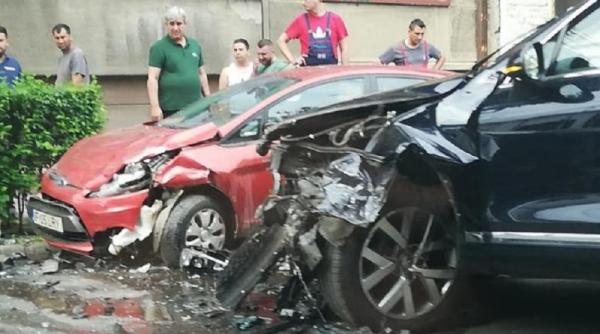 Ce a pățit șoferul lui Răzvan Cuc în urma accidentului