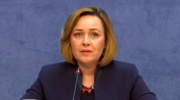 Carmen Dan îl IRONIZEAZĂ pe Klaus Iohannis: „Cum era aia cu imediat, adică imediat!?”