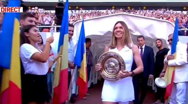 Simona Halep pe Arena Națională. Zeci de mii de români APLAUDĂ câștigătoarea Wimbledon | VIDEO
