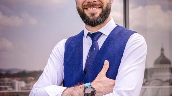 Purtătorul de cuvânt al CNAS a DEMISIONAT. "Oamenii mor şi cu un sistem, şi fără un sistem"