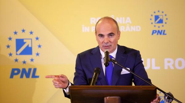 Rareş Bogdan s-a ENERVAT pe Dăncilă: "Pe ce lume trăiesc oamenii aceştia?"