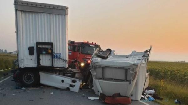 ACCIDENT grav în această dimineață. Doi ROMÂNI au murit