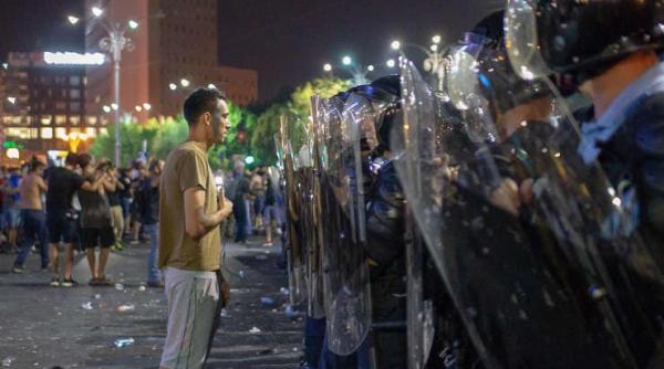 Surse. Jandarmeria și Poliția au primit ordin să nu provoace protestatarii și să fie cât mai discreți