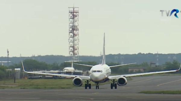 ALERTĂ! Un avion cu 234 de persoane la bord a ATERIZAT FORȚAT în urma unui INCENDIU