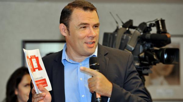 Moise Guran o DESFIINŢEAZĂ: Fifi, este ILEGAL! 