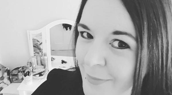 Tânără OMORÂTĂ de fostul iubit, după ce a cerut de 18 ORI ajutorul POLIŢIEI