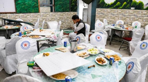 FOTO - TRAGEDIE la o nuntă. Peste 60 de invitaţi au MURIT după un atac cu BOMBĂ