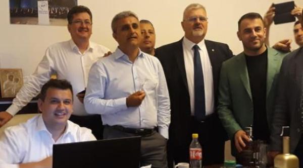 Alegeri prezidențiale. Teodor Paleologu, candidatul PMP? Robert Turcescu și Dorel Onaca, declarații în EXCLUSIVITATE despre nominalizare 