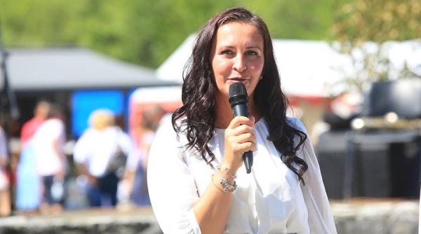 Natalia Intotero, întâlnire cu românii din Cipru