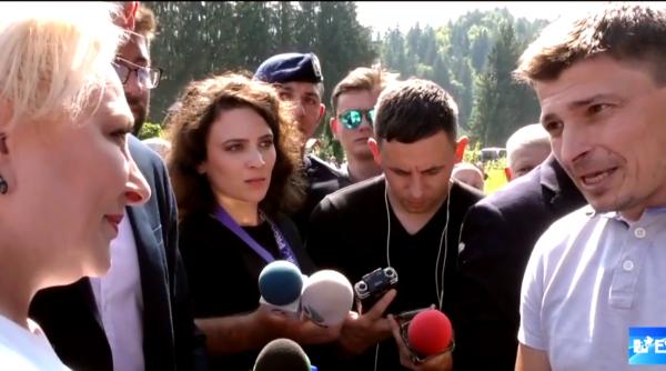 Dăncilă, CONTRE cu un localnic din Brașov: „Cum aţi venit de la Bucureşti?”/ „Dar de ce vă interesează?”