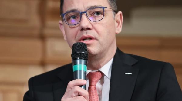 HALUCINANT. Un ministru PSD susţine că articolele din Constituţie sunt CONSULTATIVE: "E INTERPRETAREA mea"