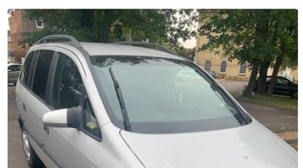 Marea Britanie: Autoturism cu numere românești FALSE, confiscat de polițiștii din Cambridge. DETALIUL care a dat de bănuit