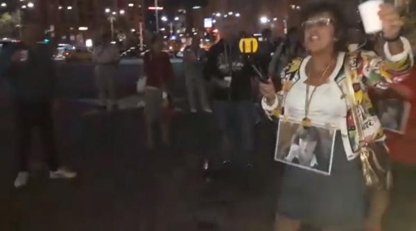 ROMÂNII petrec în Piața Victoriei alegerea Codruței Kovesi în funcția de procuror-șef european (VIDEO)