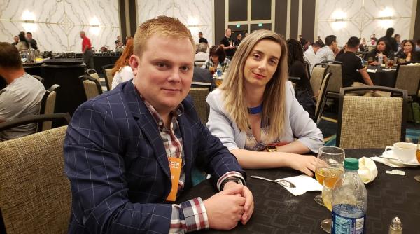 EXCLUSIV. Un ROMÂN din SUA dezvăluie REȚETA de SUCCES de a vinde pe AMAZON. Cum au reușit Andrei și Galya să facă ECHIPA PERFECTĂ în cuplu și în afaceri