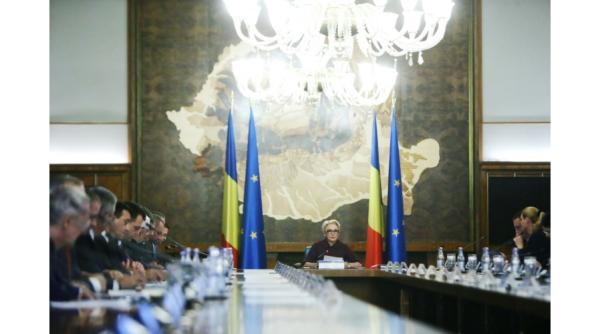 Iohannis AVERTIZEAZĂ Guvernul Dăncilă: „Să nu cheltuie banii românilor în acestă fază de interimat!”