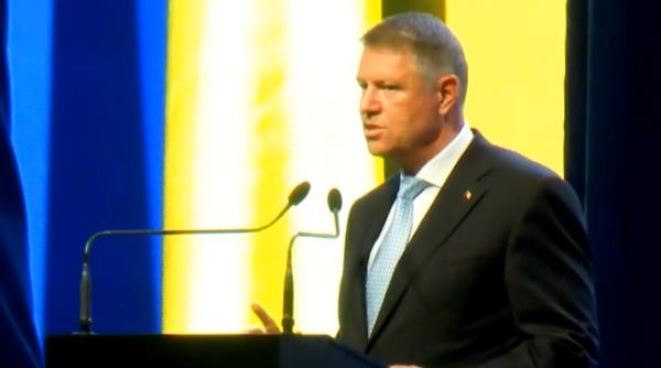 Klaus Iohannis, mesaj pentru românii din Diaspora:  "Ar fi normal să se ÎNTOARCĂ ACASĂ"