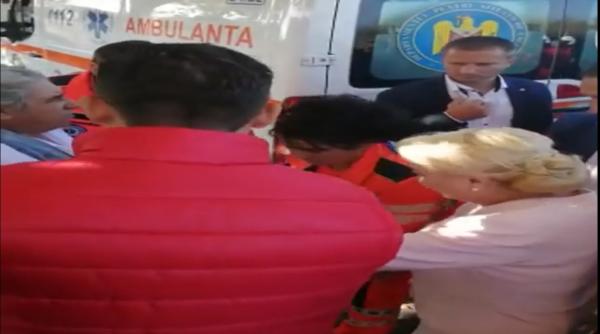 Viorica Dăncilă a acordat PRIMUL AJUTOR unei persoane căreia i s-a făcut rău la un miting al PSD