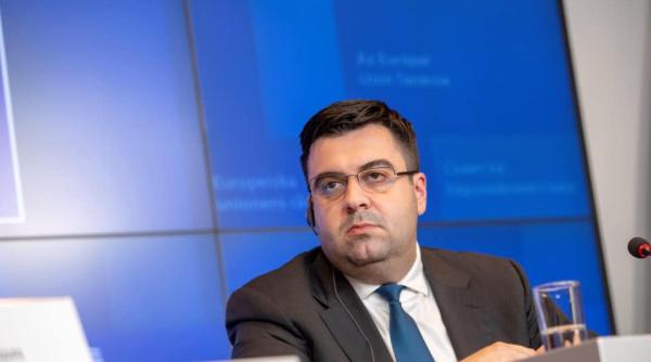 Lovitură de TEATRU în scandalul TAROM: Cine ar fi ordonat DE FAPT anularea zborurilor. Ministrul CUC, lăsat din brațe de PSD