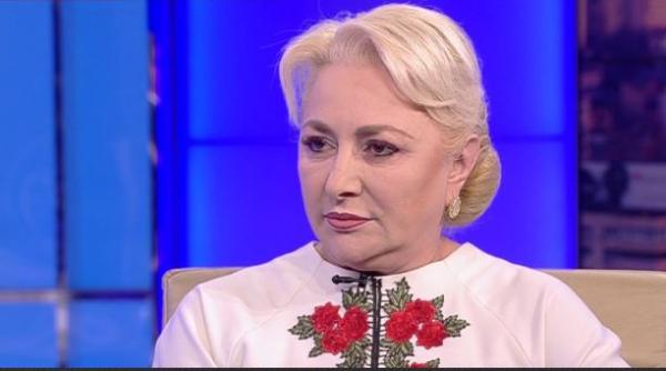 Dăncilă s-a DEZLĂNȚUIT: „Un preşedinte care nu lucrează sâmbătă şi duminică, care nu lucrează după ora 18, că are somnul de frumuseţe”