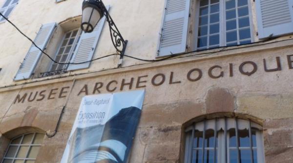 ATENTAT în Franța! O persoană s-a BARICADAT într-un muzeu: "Va deveni un infern"