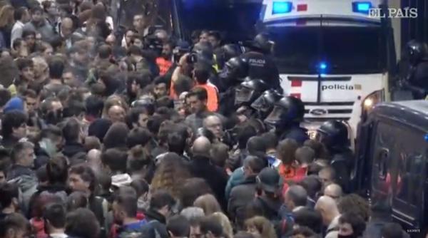 Spania. O nouă seară de PROTESTE în Barcelona. Separatiștii încearcă să BLOCHEZE stațiile de metrou (VIDEO LIVE)